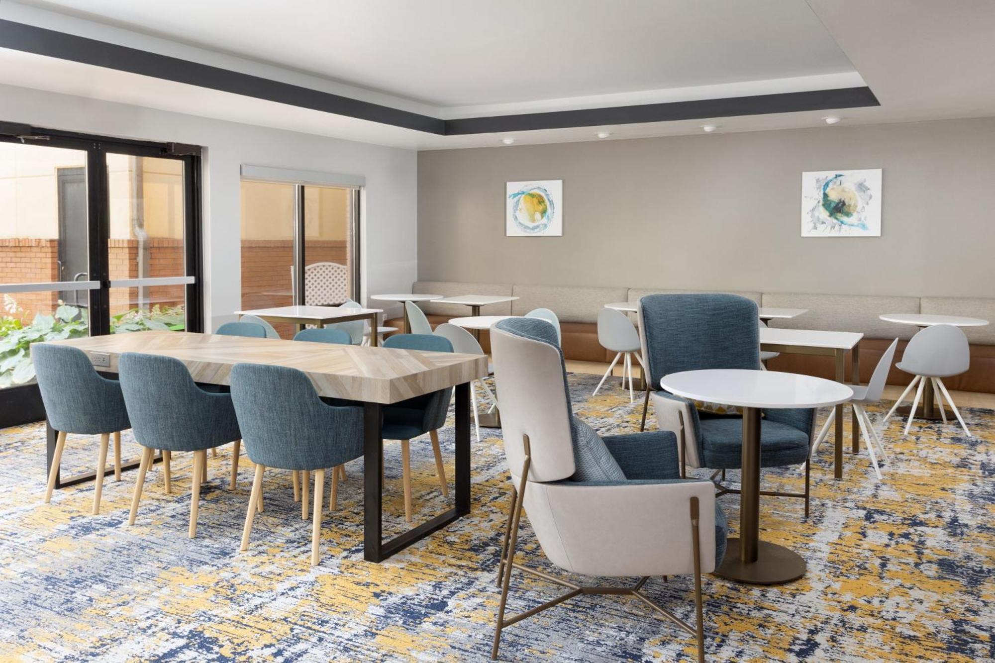 Towneplace Suites By Marriott Erie Kearsarge Exterior photo