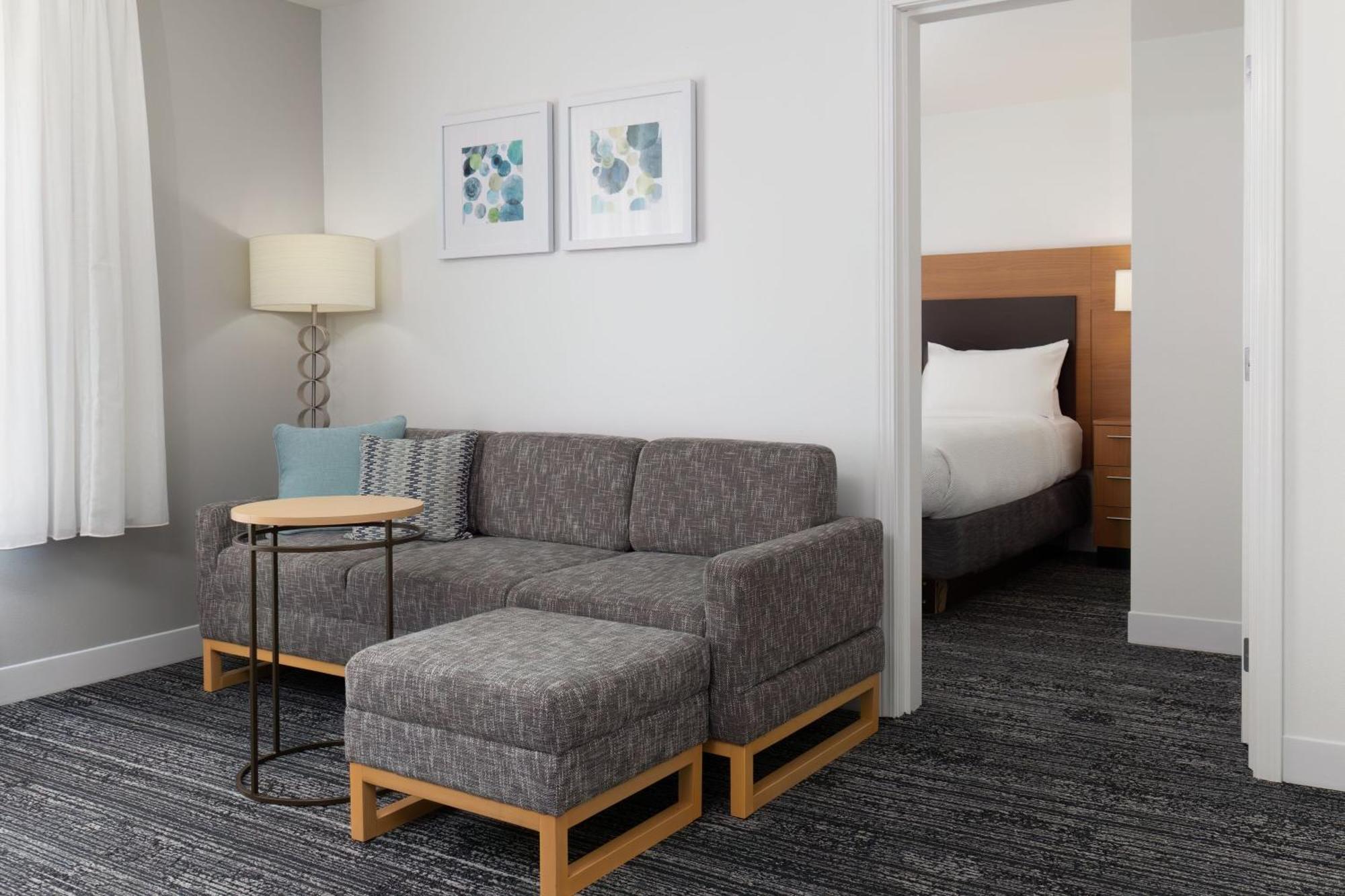 Towneplace Suites By Marriott Erie Kearsarge Exterior photo