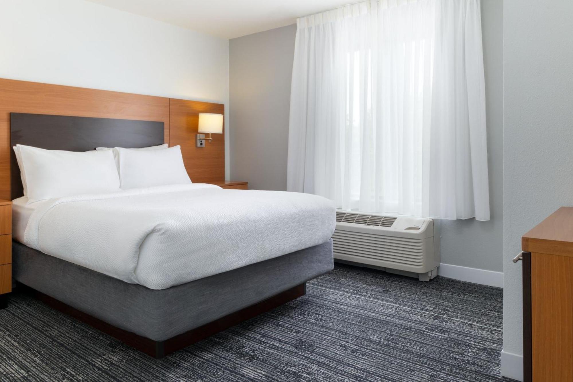 Towneplace Suites By Marriott Erie Kearsarge Exterior photo